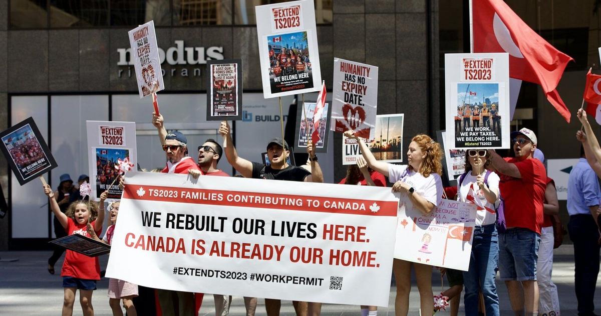 Turkish families rally in Toronto as work permits following earthquake are set to expire