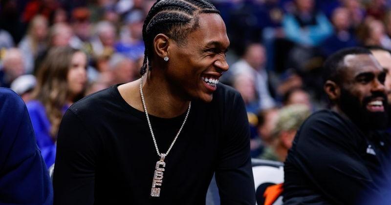Peyton Watson-Rob Pelinka hug sparks Lakers speculation for Nuggets star | Sports