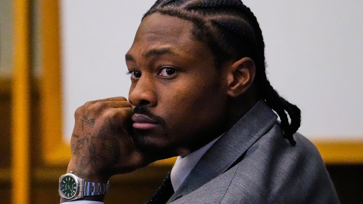 Stefon Diggs gets some great news when a team makes a serious push to sign him to compete for the Super Bowl