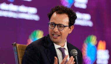 AI Giants Learn the Hard Truth of the Modern Internet