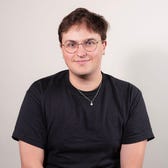 Business Insider reporter Henry Chandonnet is pictured.