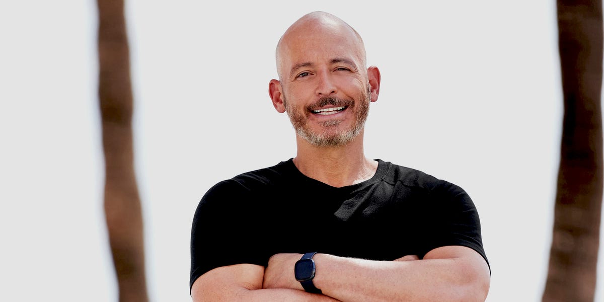 A Celeb Trainer Shares His 20 Minute Workout for Building Muscle