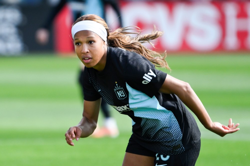 FILE - Gotham FC forward Midge Purce chases after an opponent during an NWSL soccer match against the Kansas City Current, Saturday, April 4, 2026, in Kansas City, Mo. (AP Photo/Reed Hoffmann,File)