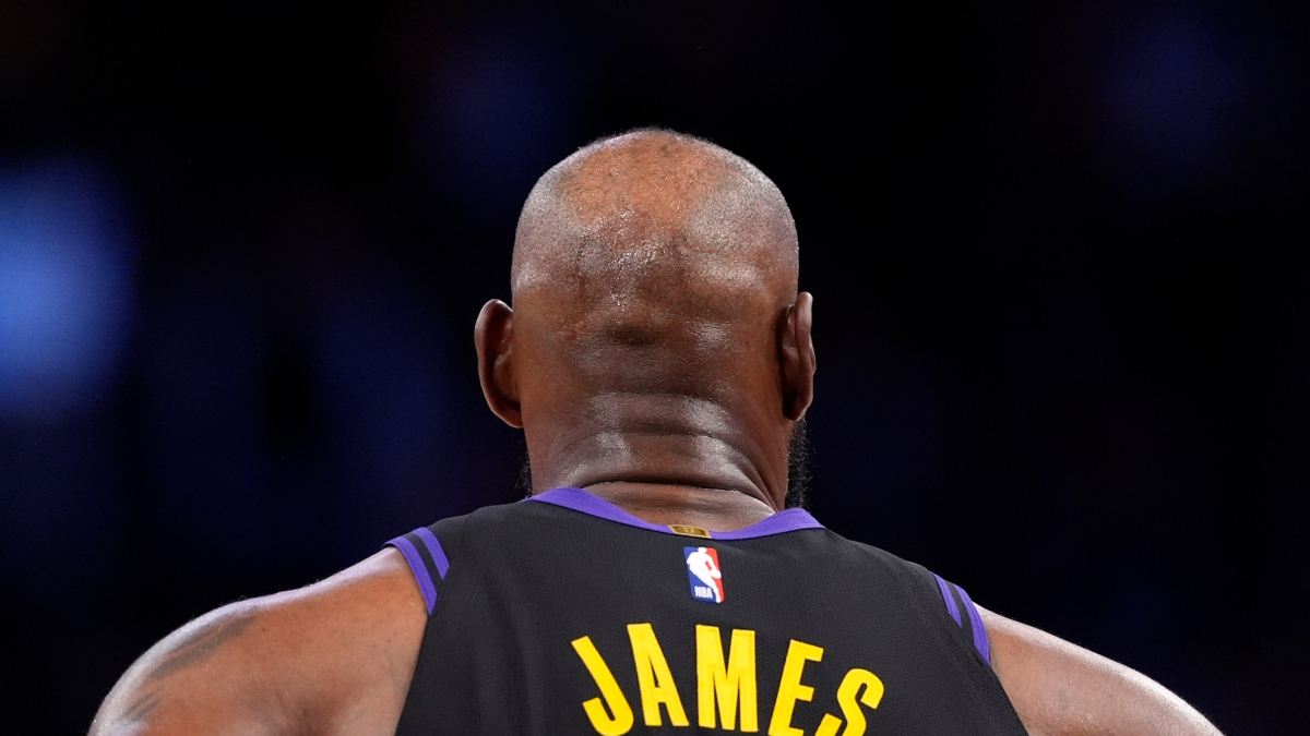 "The biggest pay cut in NBA history: LeBron goes from earning $52.6 million to $3.8 million