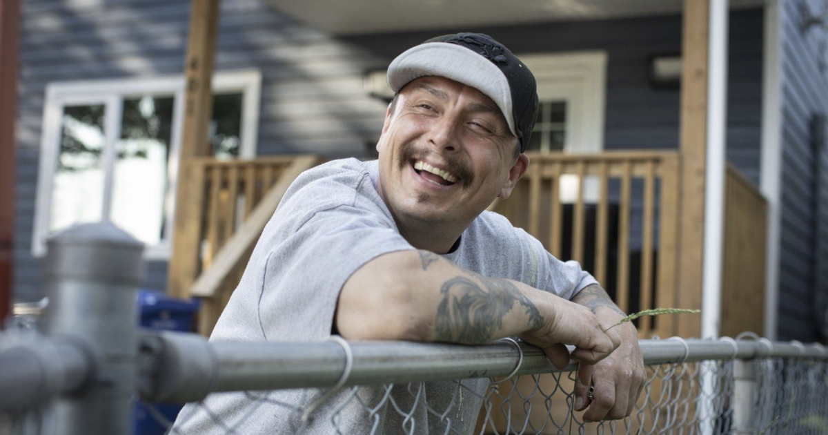 An eroding Winnipeg neighbourhood looks to new foundations | Winnipeg