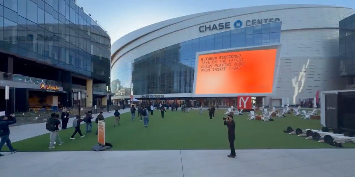 Y Combinator Turns Arena Into AI's Biggest Pep Rally