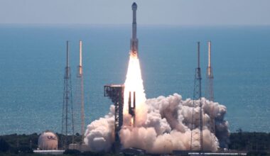 Boeing’s Starliner spacecraft launches from Cape Canaveral, Florida, 5 June 2024, marking its first crewed flight to the International Space Station. Photo by Joe Raedle/Getty Images