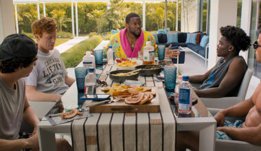 (L to R) Marcello Hernandez as Nick, Ben Marshall as Hunter, Kevin Hart as Joe, Kam Patterson as Freshman and Mason Gooding as Mason in 72 Hours.