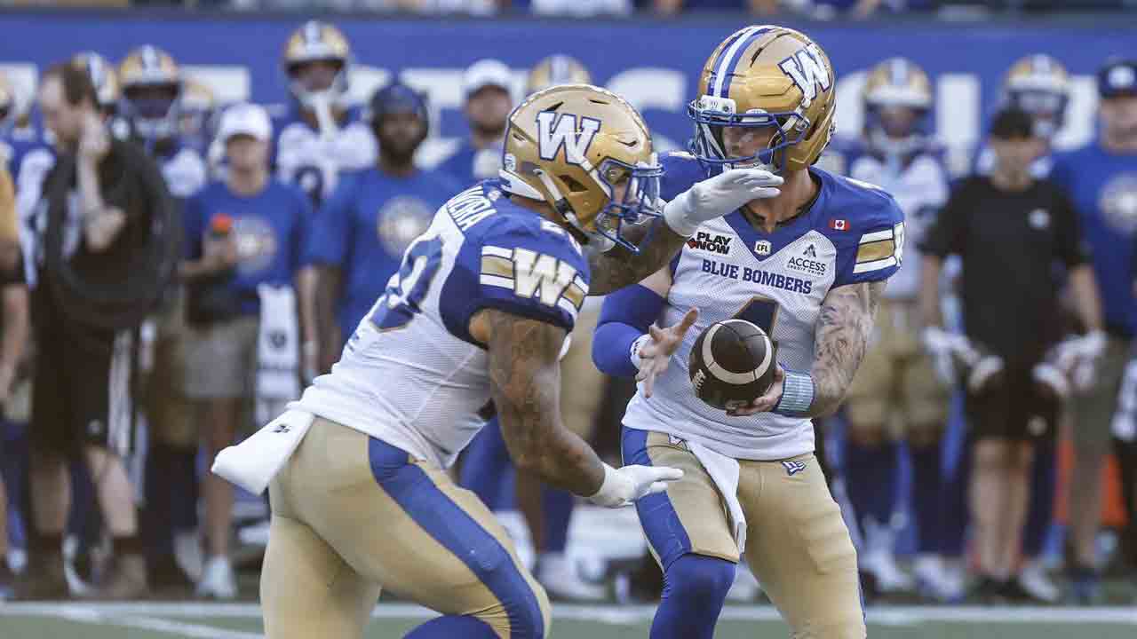 Vaval's return touchdown turns tide for Blue Bombers in win over Argonauts