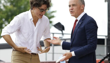 Prime Minister Mark Carney visits Edmonton for late Canada Day address