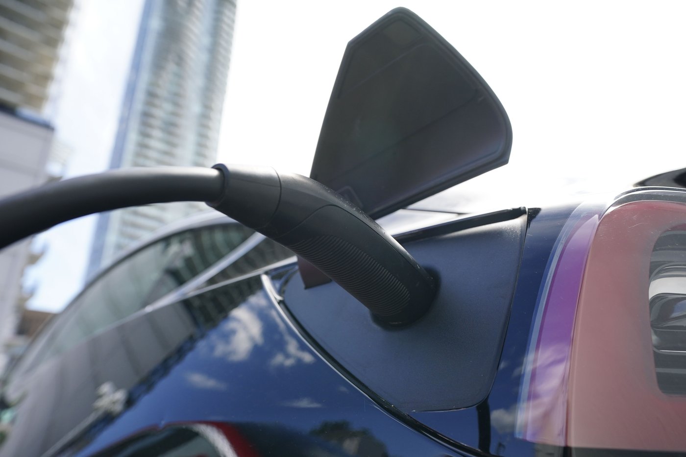 Ottawa paid out $190M in federal EV subsidies this year as sales slowed