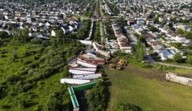 Transport Canada appoints observer after train derailment northeast of Montreal - Montreal