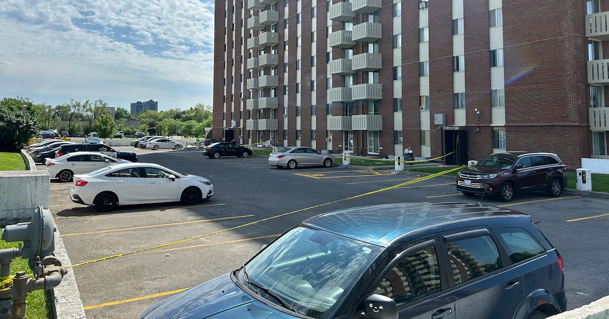 Girl critically injured after falling from Alta Vista Dr. apartment