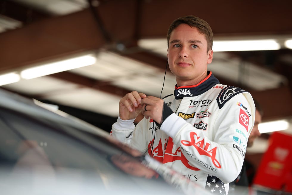 nascar cup series eero 400 practice