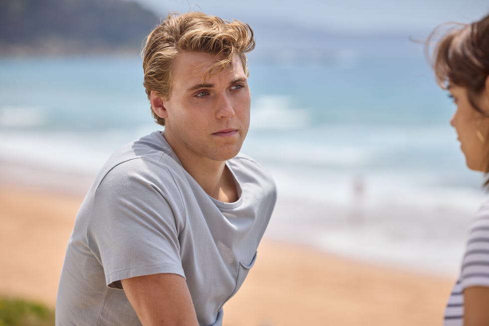 Richie Brezniak and Abigail Fowler in Home and Away richie brezniak and abigail fowler in home and away