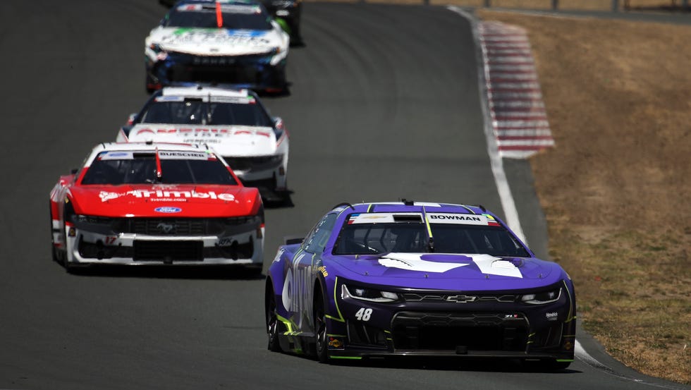 nascar cup series toyota/save mart 350
