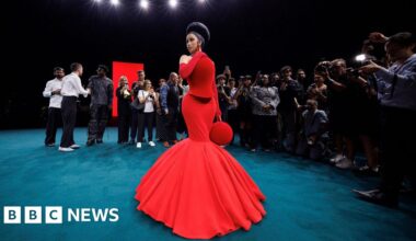 All the best looks from Paris Haute Couture Week 2026 - BBC