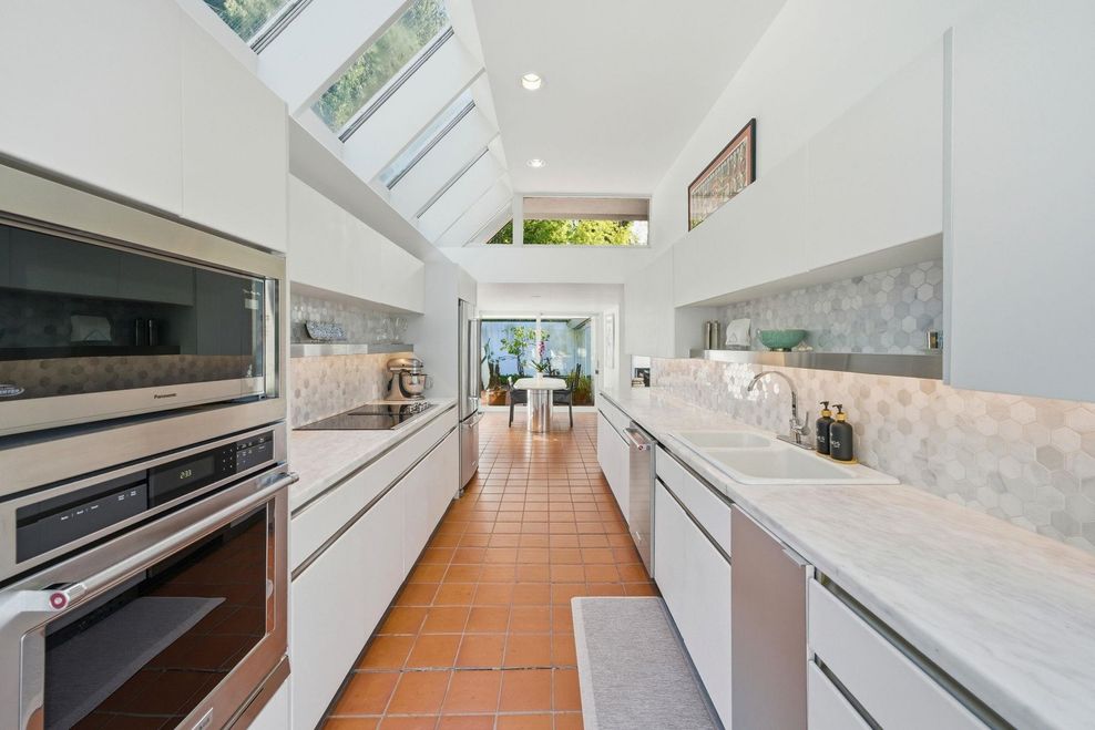 Virani Real Estate