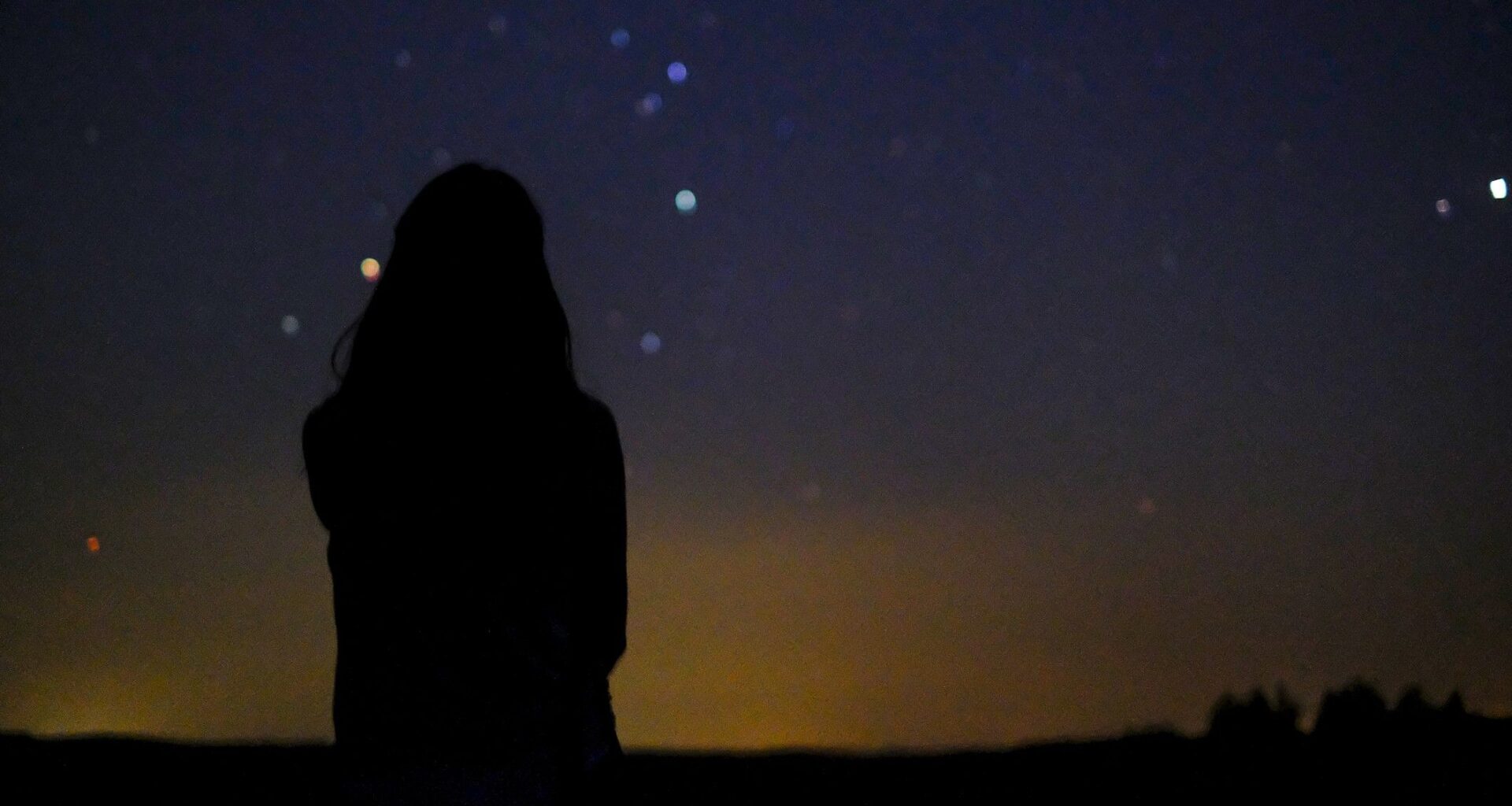 Venus takes center stage with 2 easy-to-see sky shows this July. Here's when and where to look