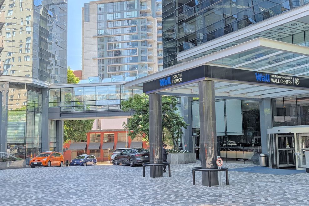 900 helmcken street vancouver coastal health ops