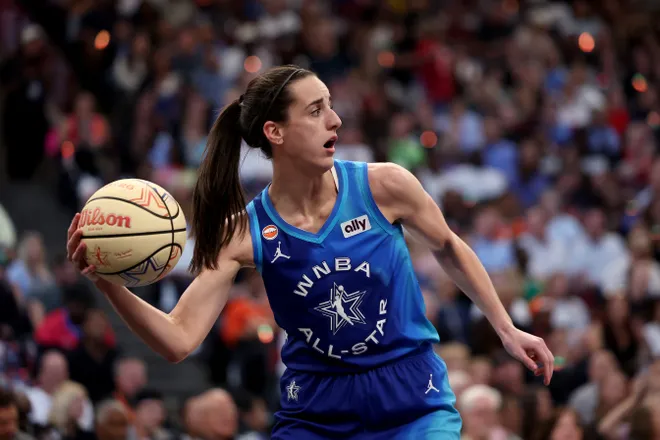 CHICAGO, ILLINOIS - JULY 25: Caitlin Clark #22 of Team Spoon looks to pass against Team Coop during the first half in the 2026 AT & T WNBA All-Star Game at the United Center on July 25, 2026, in Chicago, Illinois. NOTE TO USER: User expressly acknowledges and agrees that, by downloading and/or using this photograph, User is consenting to the terms and conditions of the Getty Images License Agreement. (Photo by Geoff Stellfox/Getty Images)