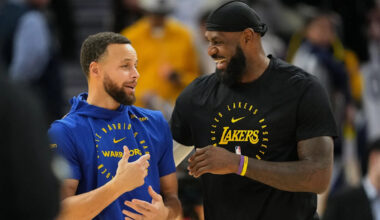 Steph Curry's reaction to LeBron James snubbing Warriors for 76ers caught on video