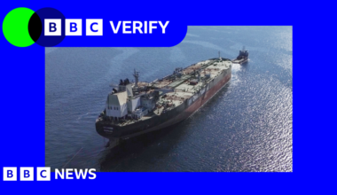 Tankers make sharp U-turns after Houthi shipping threat - BBC