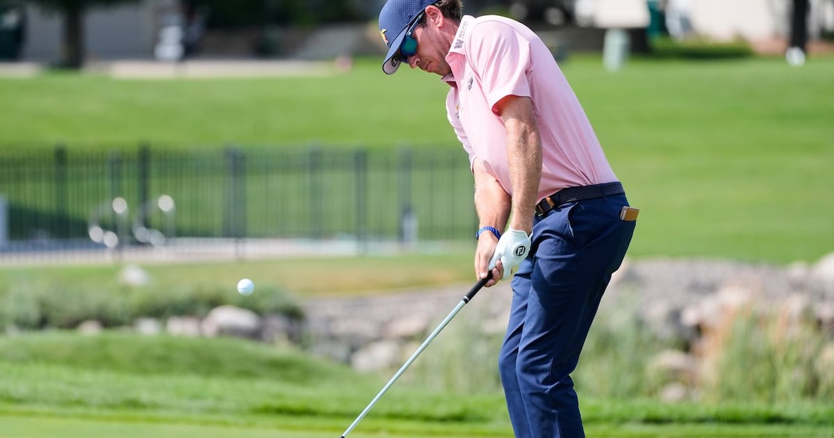 Ben Kohles shoots 62 to take the 1st-round lead in the 3M Open. Scottie Scheffler 3 shots back