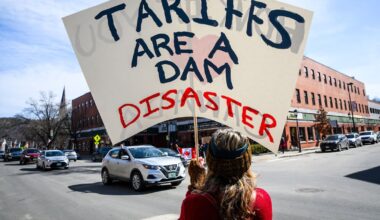 Trump tariffs news: Senator issues appeal to trade czar on Canada