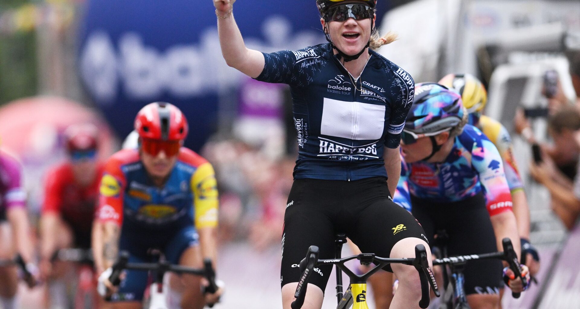 Baloise Ladies Tour: Nienke Veenhoven sprints to second stage win on stage 3b in Maaseik