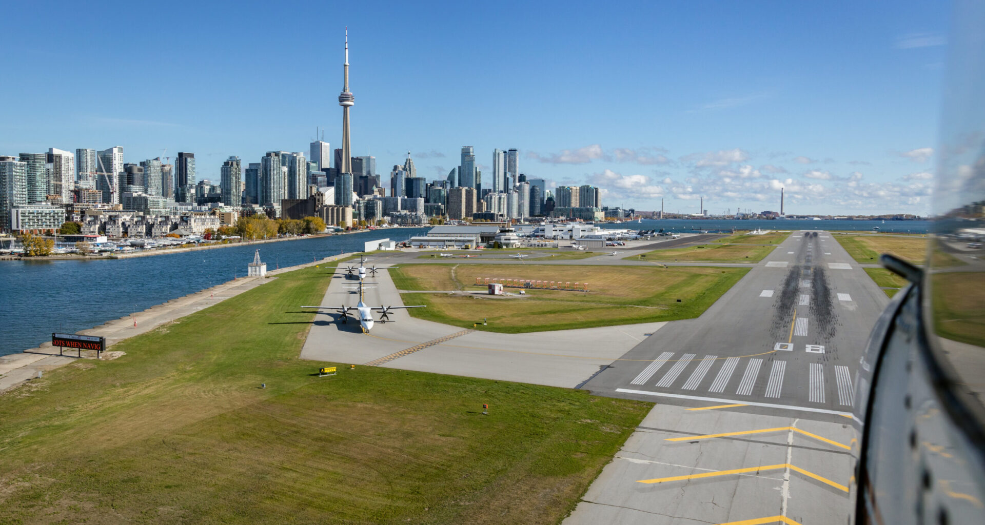 Federal govt. rejects Ford's expansion plans for Billy Bishop Toronto City Airport