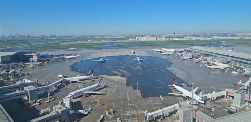 next stage of major redevelopment at toronto pearson airport in mississauga.