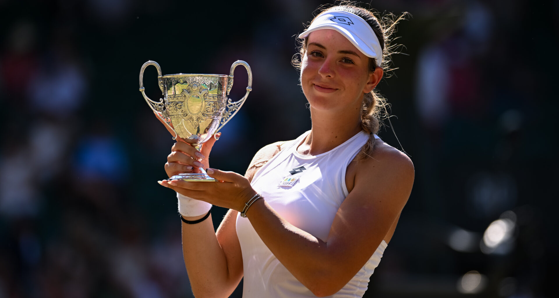 Wimbledon Juniors: Pushkareva wins record final; Kovackova completes historic Slam sweep