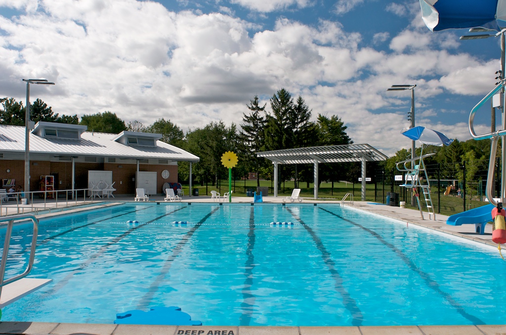 City closes outdoor pools and adjusts recreation programs due to poor air quality – City of Mississauga