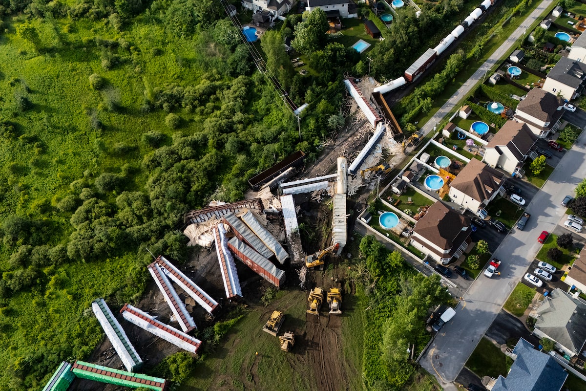 Safety board investigating after CN Rail train goes off tracks near Montreal