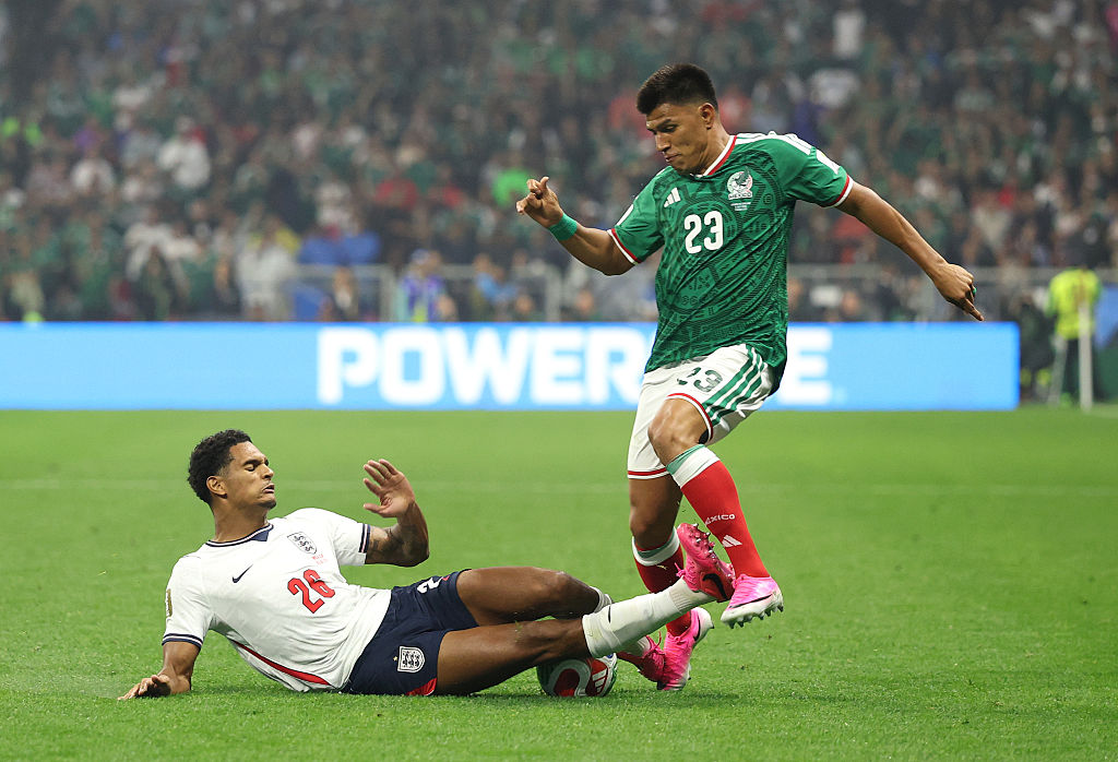Jarell Quansah was shown a straight red card for a high tackle on Jesus Gallardo