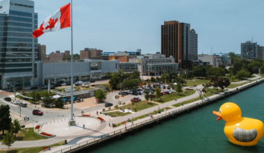 Jeep celebrates 85 years in Canada with giant duck on Windsor waterfront – AM 800 CKLW