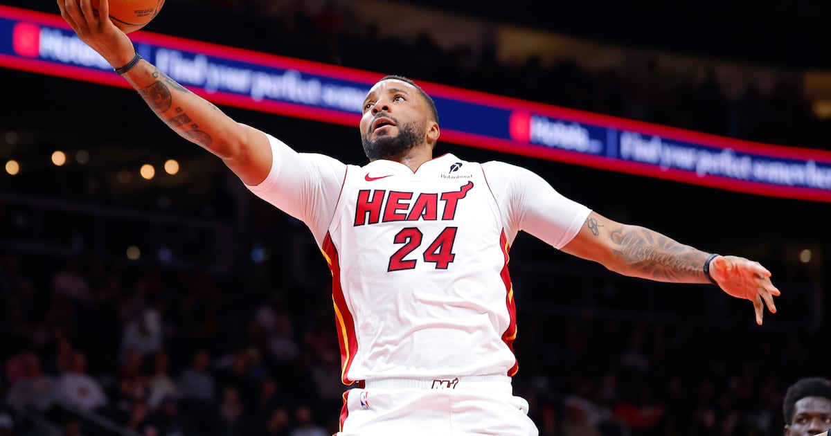 Sources: Norman Powell agrees to two-year, $45M deal with Chicago Bulls