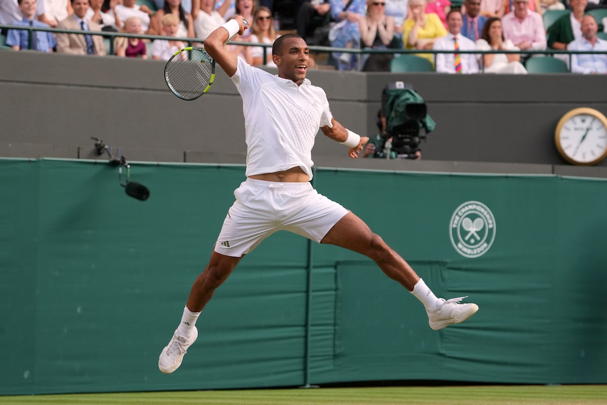 Auger-Aliassime wins marathon match to head to Wimbledon quarter-final