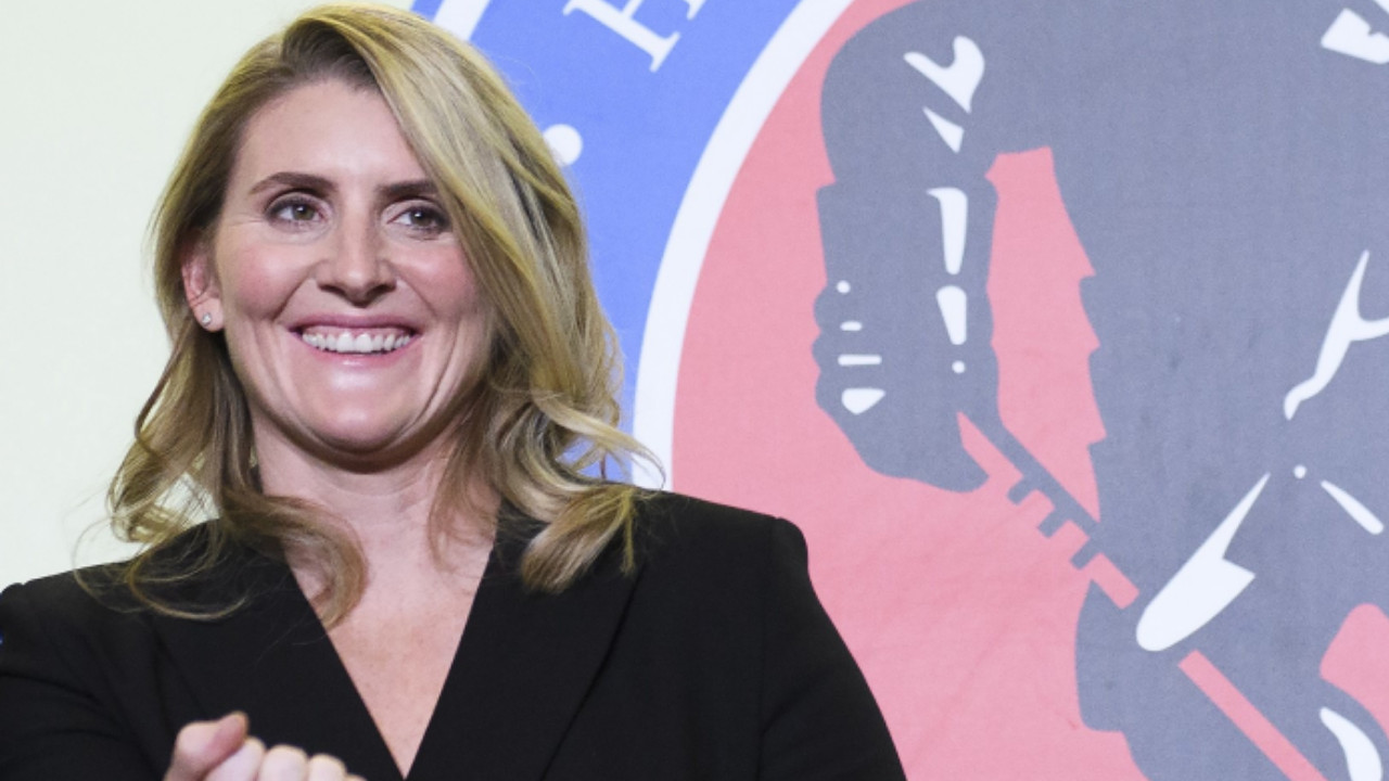 Maple Leafs part ways with AGM Hayley Wickenheiser