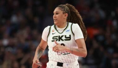 Cardoso scores 18 points in fourth quarter as Sky rally to beat Sun
