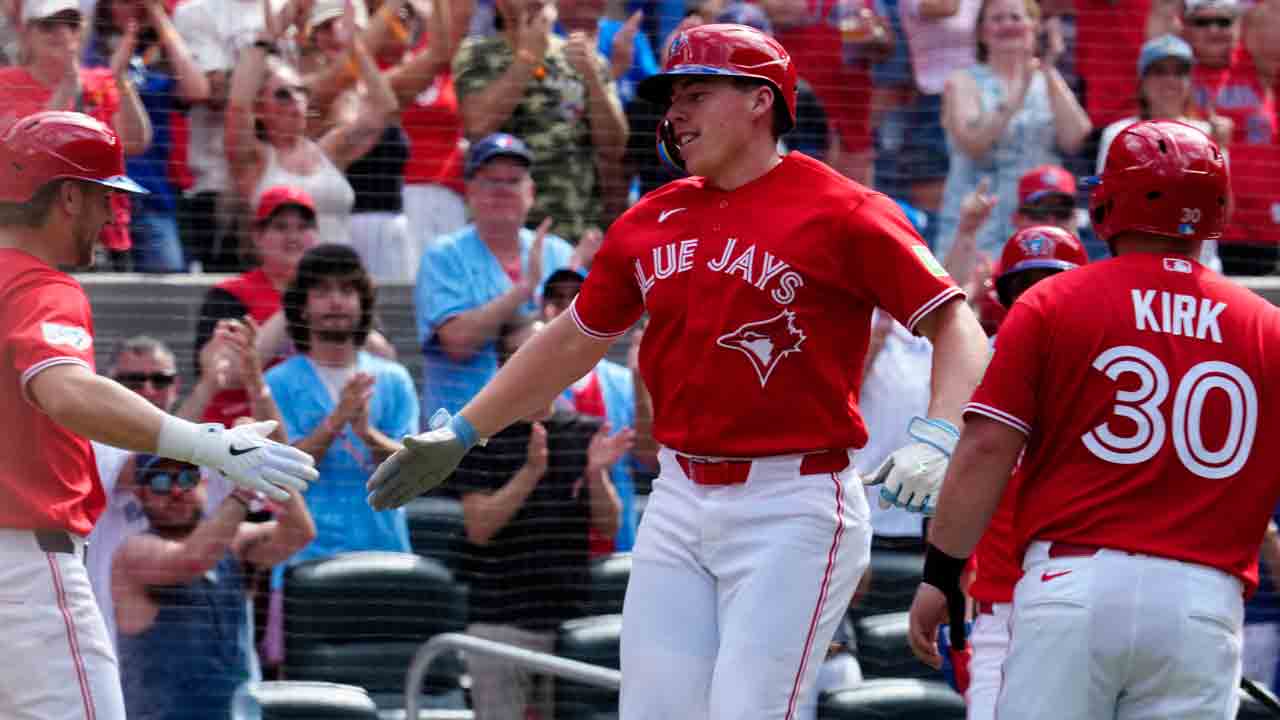 Keys' first career homer gives Blue Jays boost in Canada Day win