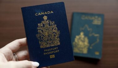 Canada launches online passport renewals