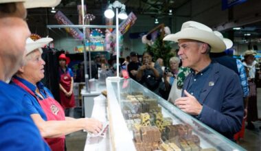 With about 40 Liberal MPs and cabinet ministers heading to the Stampede, Conservatives say they see election strategy behind Calgary presence - The Hill Times