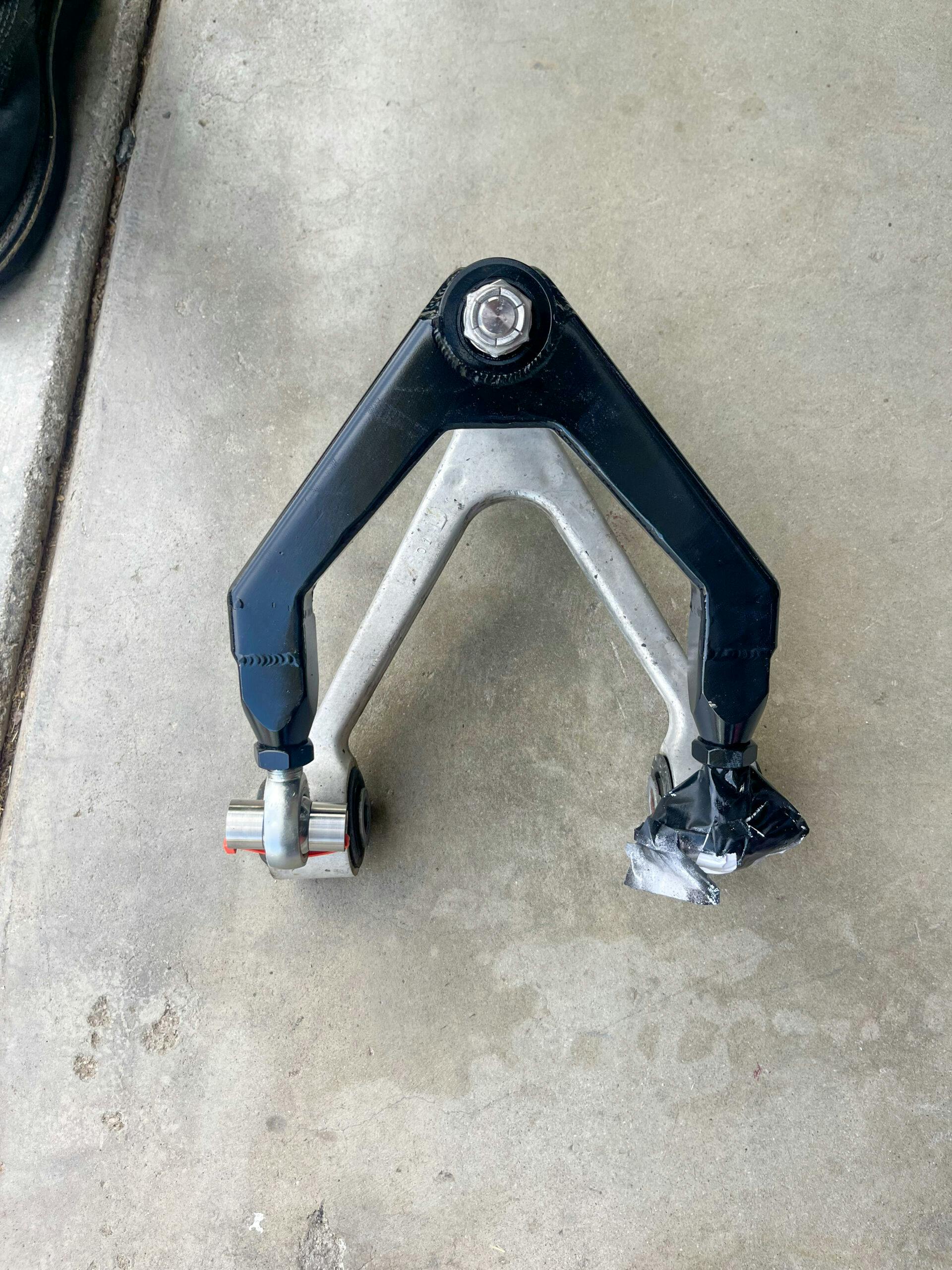 Lexus SC400 off-road rally car prep suspension