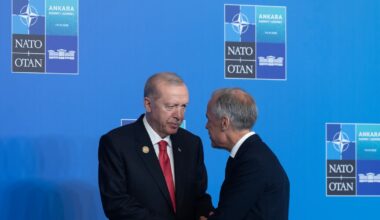 CTV News in Türkiye: Erdogan gave pistols as gifts to NATO leaders. Carney turned his over to the RCMP - CTV News