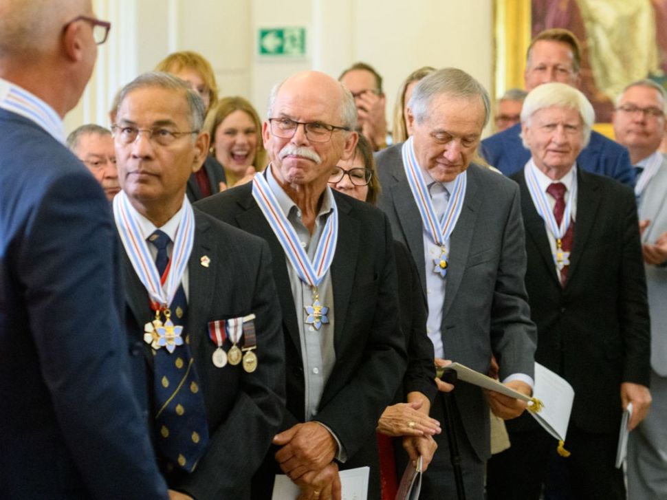 Twelve Manitobans receive Order of Manitoba