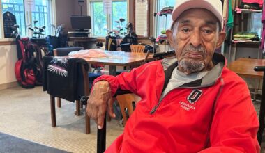 At 103, Omaha man is a daily presence on local golf course and still competing