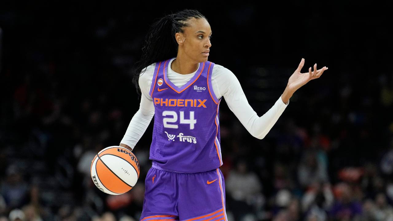 DeWanna Bonner's season-high leads Mercury past Sun to snap 5-game skid