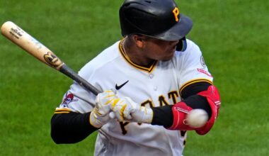 Esmerlyn Valdez is expected to be in the Pirates' lineup Tuesday night after an injury scare